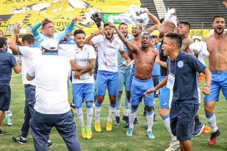 CAMPEONATO PAULISTA DA SÉRIE A2. SEMIFINAIS. JOGOS DE VOLTA. XV DE PIRACICABA-SP. ELIMINADO. SÃO CAETANO-SP. CLASSIFICADO. SÃO EBNTO-SP. CLASSIFICADO. SÃO BERNARDO-SP. ELIMINADO. FINAL. SÃO BENTO-SP. SÃO CAETANO-SP.