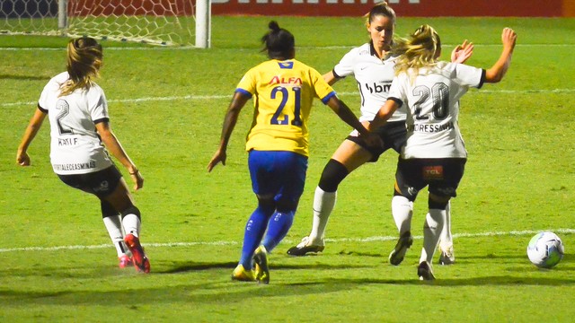 CAMPEONATO BRASILEIROD E FUTEBOL FEMININO SÉRIE A1 DE 2020. FINAL. PRIMEIRO JOGO. JOGO DE IDA. AVAÍ/KINDERMANN-SC. CORINTHIANS-SP.