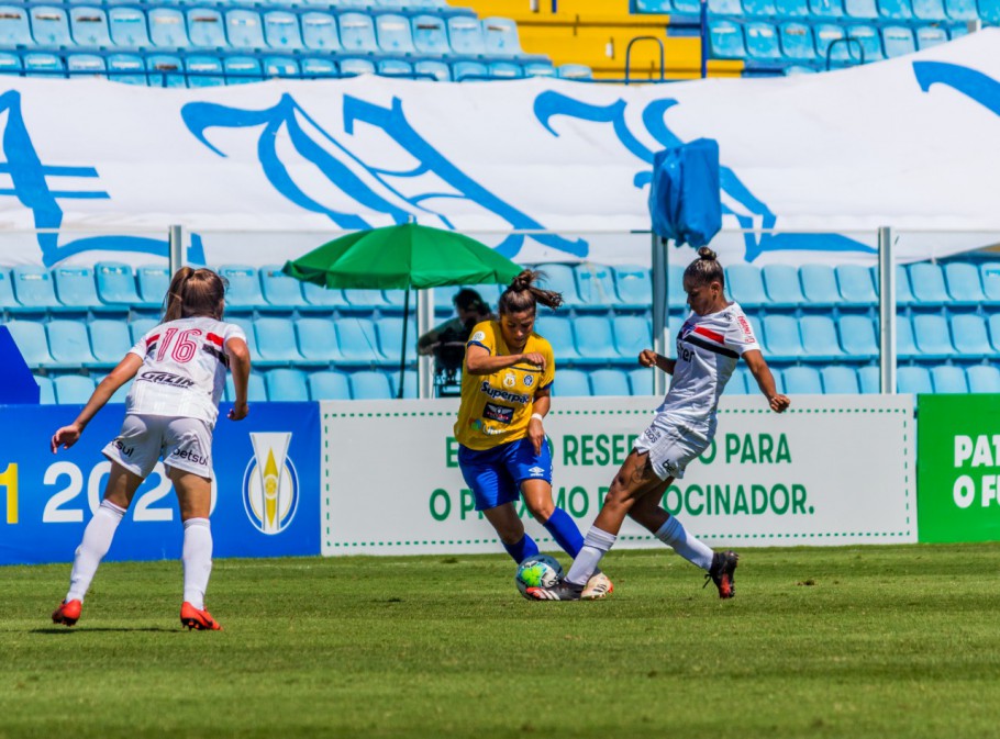 CAMPEONATO BRASILEIRO DE FUTEBOL FEMININO SÉRIE A1. SEMIFINAL. JOGO DE VOLTA. AVAÍ/KINDERMANN-SC. CLASSIFICADO. SÃO PAULO-SP. ELIMINADO.