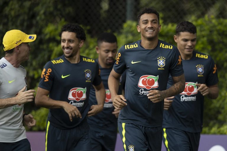 SELEÇÃO BRASILEIRA. BRASIL. URUGUAI.