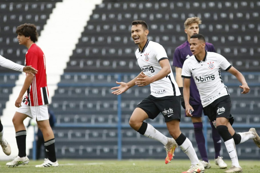 CAMPEONATO BRASILEIRO DE FUTEBOL SUB-17. QUARTAS DE FINAL. JOGO DE IDA. FLUMINENSE-RJ. VASCO-RJ. CORINHTINAS-SP. SÃO PAULO-SP. ATHLETICO-PR. GRÊMIO-RS.
