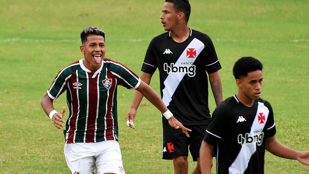 CAMPEONATO BRASILEIRO DE FUTEBOL SUB-17. QUARTAS DE FINAL. JOGO DE IDA. FLUMINENSE-RJ. VASCO-RJ.