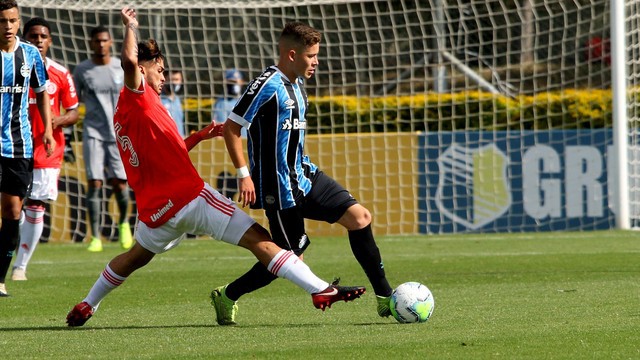 CAMPEONATO BRASILEIRO DE FUTEBOL SUB-20. PRIMEIRA FASE. DÉCIMA RODADA. VASCO-RJ. BAHIA-BA. GRÊMIO-RS. INTERNACIONAL-RS. CEARÁ-CE. ATHLETICO-PR.