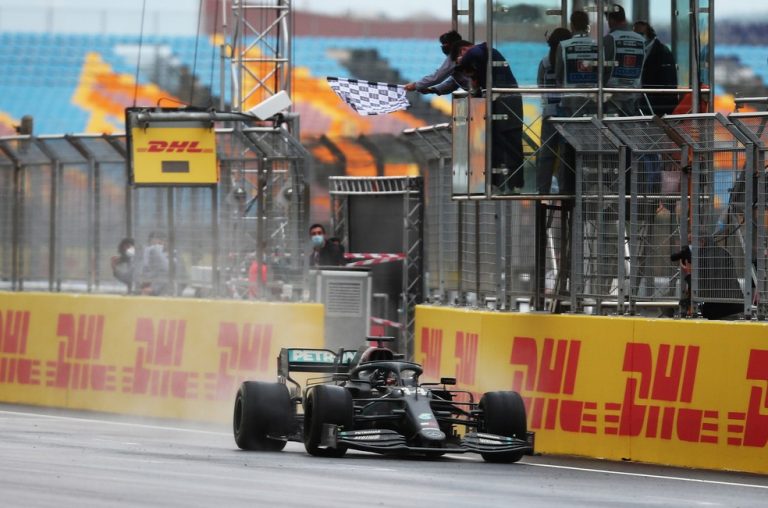 LEWIS HAMILTON. HEPTACAMPEÃO.