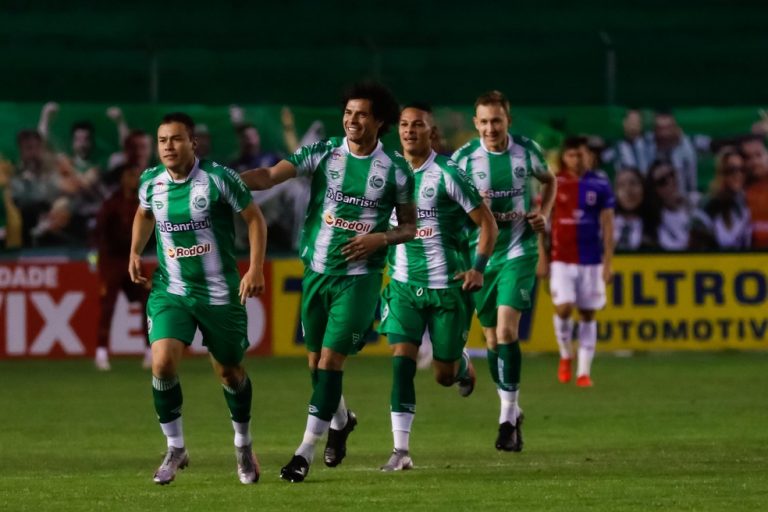 CAMPEONATO BRASILEIRO DA SÉRIE B. PRIMEIRA FASE. VIGÉSIMA SEGUNDA RODADA. JUVENTUDE-RS. PARANÁ CLUBE-PR.