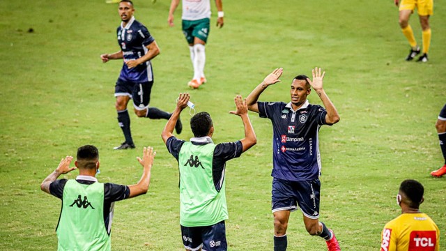 CAMPEONATO BRASILEIRO DA SÉRIE C DE 2020. PRIMEIRA FASE. DÉCIMA SÉTIMA RODADA. GRUPO A. REMO-PA. MANAUS-AM.