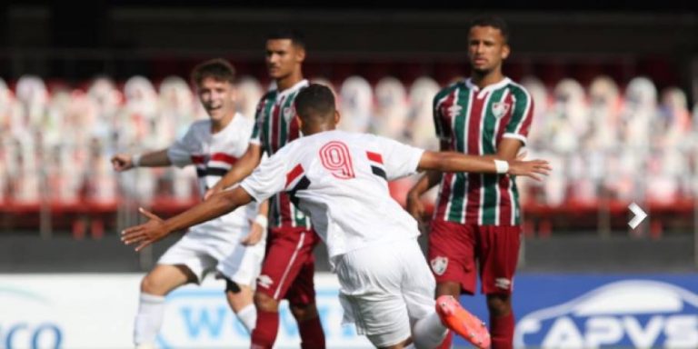 CAMPEONATO BRASILEIRO DE FUTEBOL SUB-17. SEMIFINAL. JOGO DE IDA. SÃO PAULO-SP. FLUMINENSE-RJ.