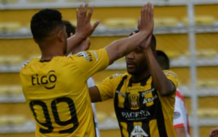 CAMPEONATO BOLIVIANO. PRIMEIRA FASE. VIGÉSIMA TERCEIRA RODADA. THE STRONGEST. BOLÍVIA. NACIONAL DE POTOSÍ. BOLÍVIA.