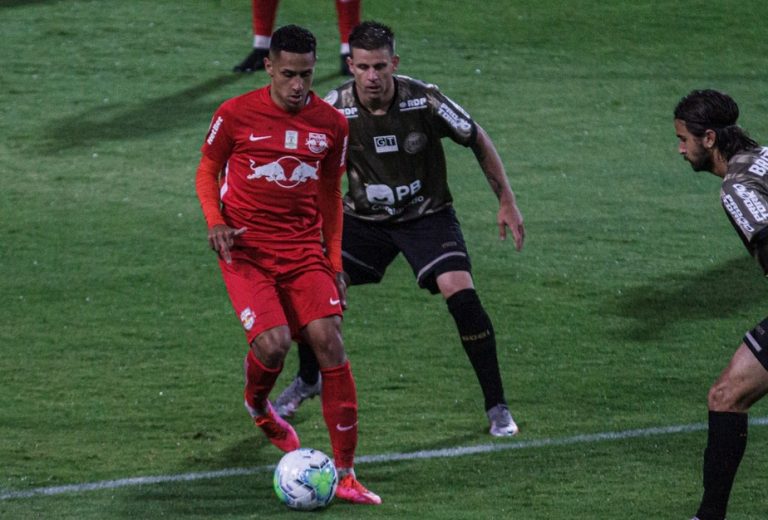 CAMPEONATO BRASILEIRO DA SÉRIE A DE 2020. PRIMEIRA FASE. VIGÉSIMA QUARTA RODADA. RED BULL BRAGANTINO-SP. CORITIBA-PR.