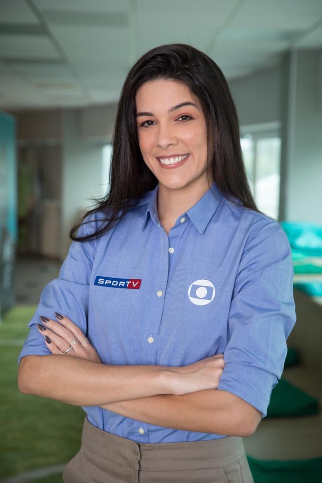 RENATA SILVEIRA. PRIMEIRA NARRADORA. GLOBO.