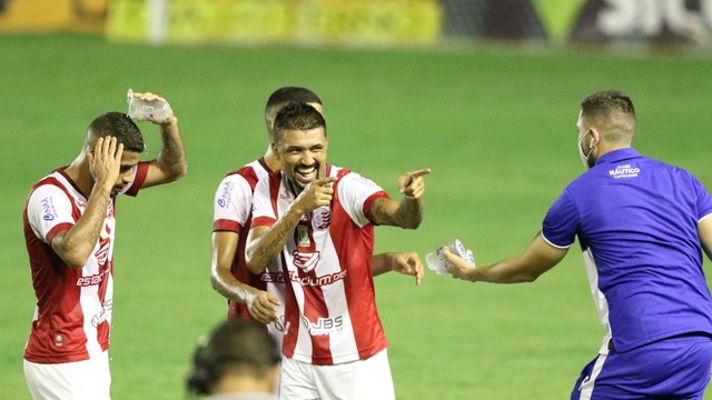 CAMPEONATO BRASILEIRO DA SÉRIE B DE 2020. PRIMEIRA FASE. VIGÉSIMA QUINTA RODADA. NÁUTICO-PE. GUARANI-SP.