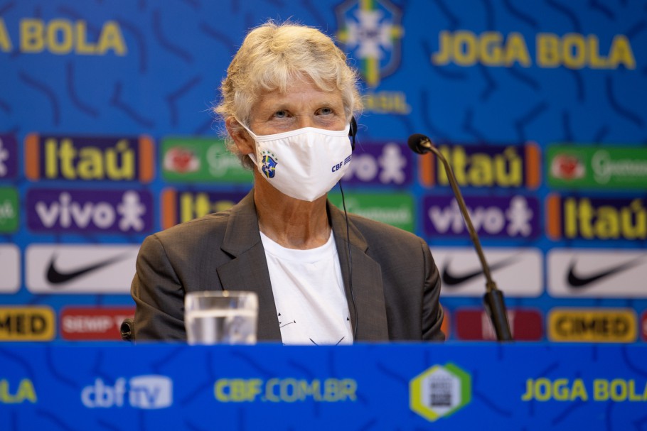 SELEÇÃO BRASILEIRA DE FUTEBOL FEMININO. CONVOCAÇÃO.