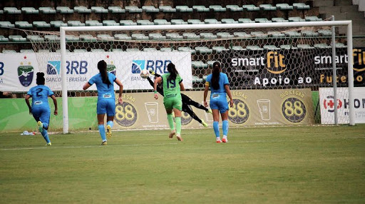 CAMPEONATO BRASILIENSE DE FUTEBOL FEMININO DE 2020. FINAL. JOGO ÚNICO. REAL BRASÍLIA-DF. BICAMPEÃO. MINAS BRASÍLIA-DF. VICE-CAMPEÃO.