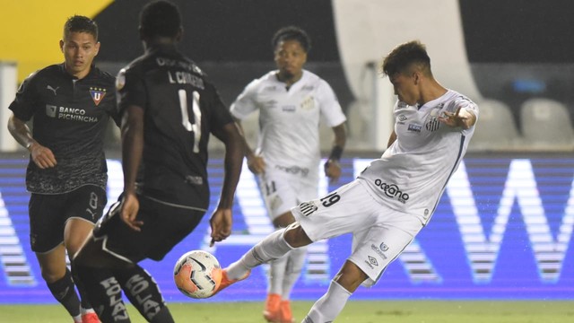 TAÇA LIBERTADORES DA AMÉRICA DE 2020. OITAVAS DE FINAL. JOGO DE VOLTA. SANTOS-SP. CLASSIFICADO. LIGA DEPORTIVA UNIVERSITÁRIA DE QUITO. EQUADOR. ELIMINADO.