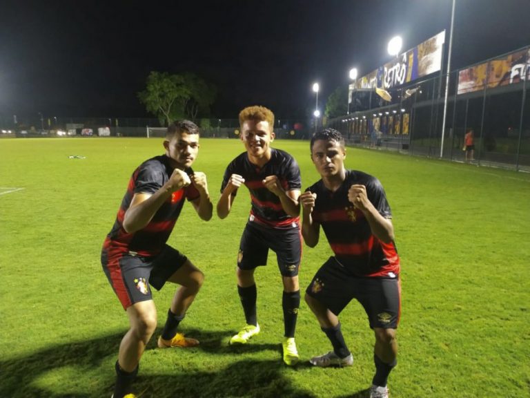 COPA DO NORDESTE SUB-20 DE 2020. FASE DE GRUPOS. GRUPO D. SPORT-PE. PRIMEIRO COLOCADO. CSA-AL. SEGUNDO COLOCADO. FLUMINENSE-PI. TERCEIRO COLOCADO. CONFIANÇA-SE. QUARTO COLOCADO.