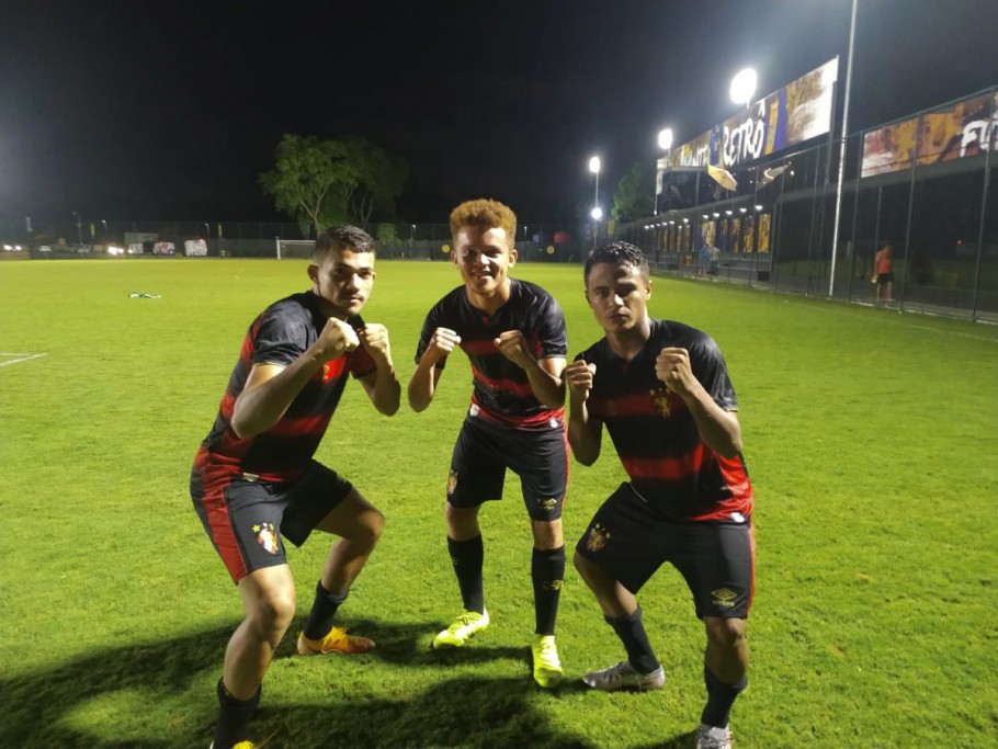 COPA DO NORDESTE SUB-20 DE 2020. FASE DE GRUPOS. GRUPO D. SPORT-PE. PRIMEIRO COLOCADO. CSA-AL. SEGUNDO COLOCADO. FLUMINENSE-PI. TERCEIRO COLOCADO. CONFIANÇA-SE. QUARTO COLOCADO.