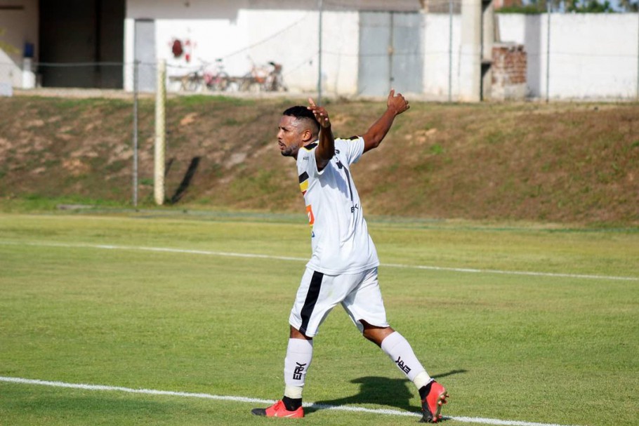 CAMPEONATO BRASILEIRO DA SÉRIE D. DEZESSEIS AVOS. JOGO DE IDA.