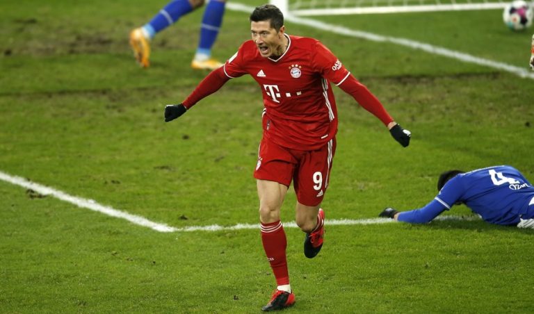 CAMPEONATO ALEMÃO. BUNDESLIGA. PRIMEIRA FASE. DÉCIMA OITAVA RODADA. BAYERN DE MUNIQUE. ALEMANHA. SCHALKE 04. ALEMANHA.