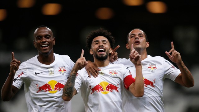 CAMPEONATO BRASILEIRO DA SÉRIE A DE 2020. PRIMEIRA FASE. TRIGÉSIMA RODADA. RED BULL BRAGANTINO-SP. CEARÁ-CE.