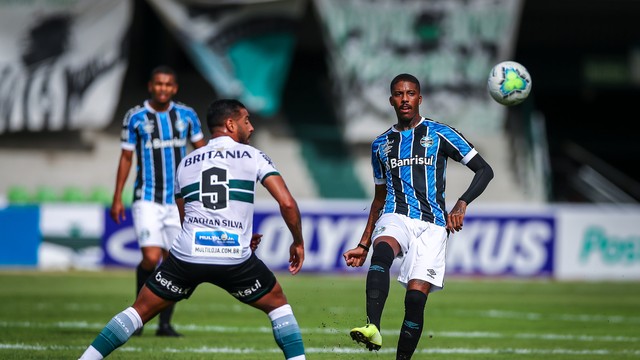 CAMPEONATO BRASILEIRO DA SÉRIE A DE 2020. PRIMEIRA FASE. TRIGÉSIMA TERCEIRA RODADA. GRÊMIO-RS. CORITIBA-PR.