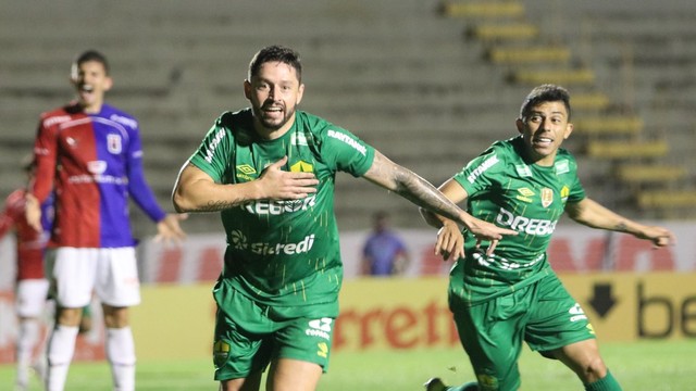 CAMPEONATO BRASILEIRO DA SÉRIE B DE 2020. PRIMEIRA FASE. TRIGÉSIMA SEXTA RODADA. CUIABÁ-MT. PARANÁ CLUBE-PR.