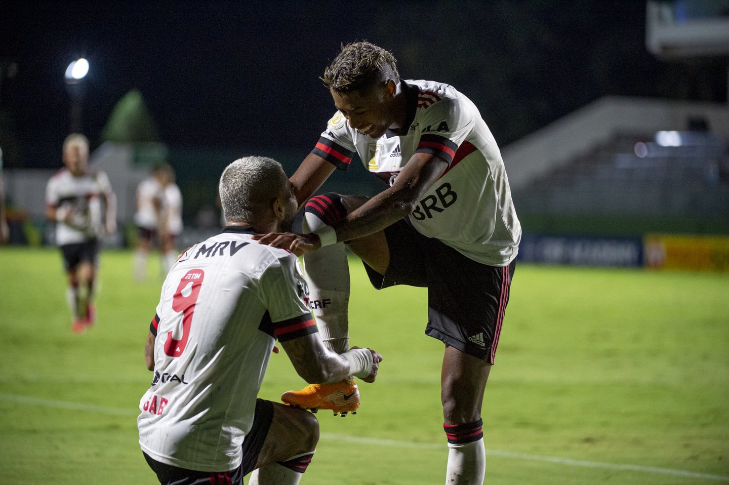 CAMPEONATO BRASILEIRO DA SÉRIE A DE 2020. PRIMEIRA FASE. TRIGÉSIMA RODADA. GOIÁS-GO. FLAMENGO-RJ.