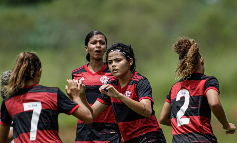 CAMPEONATO BRASILEIRO DE FUTEBOL FEMININO SUB-18. PRIEMIRA FASE. SEGUNDA RODADA. GRUPO E. FLAMENGO-RJ. BOTAFOGO-RJ.