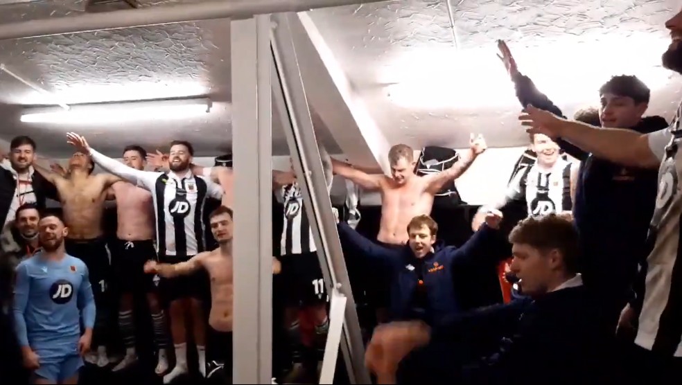 COPA DA INGLATERRA. TERCEIRA RODADA. CHORLEY FOOTBALL CLUB. INGLATERRA. CLASSIFICADO.