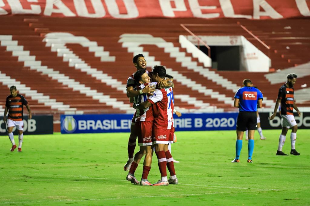 CAMPEONATO BRASILEIRO DA SÉRIE B DE 2020. PRIMEIRA FASE. TRIGÉSIMA SEXTA RODADA. NÁUTICO-PE. OESTE-SP.
