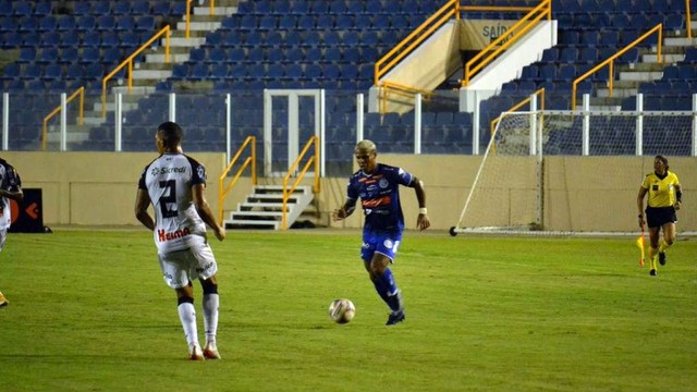 CAMPEONATO BRASILEIRO DA SÉRIE B DE 2020. PRIEMIRA FASE. TRIGÉSIMA QUARTA RODADA. OPERÁRIO-PR. CONFIANÇA-SE.