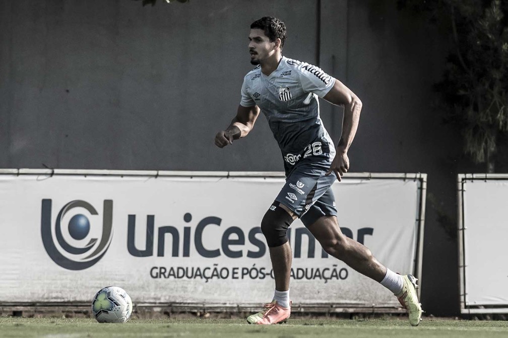 SANTOS-SP. LUCAS VERÍSSIMO. BENFICA. PORTUGAL.