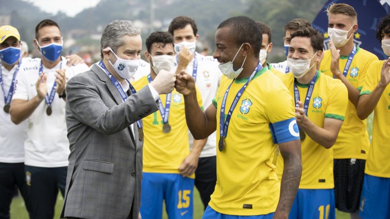 CONMEBOL. CONFEDERAÇÃO SUL-AMERICANA DE FUTEBOL. TORNEIO SUB-21.