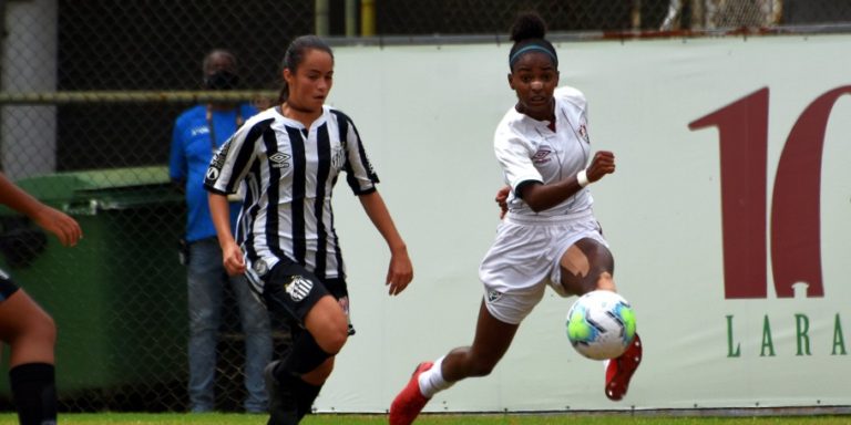 CAMPEONATO BRASILEIRO DE FUTEBOL FEMININO SUB-18 DE 2020. SEMIFINAL. PRIMEIRO JOGO. FLUMINENSE-RJ. SANTOS-SP. PRIMEIRA PARTIDA.