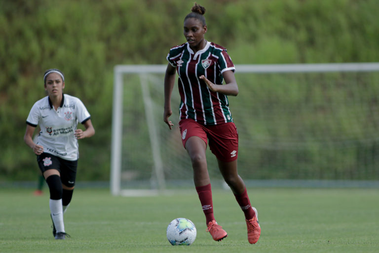 CAMPEONATO BRASILEIRO DE FUTEBOL FEMININO SUB-18. PRIMEIRA FASE. QUARTA RODADA. FLUMINENSE-RJ. CORINTHIANS-SP. GRUPO B.