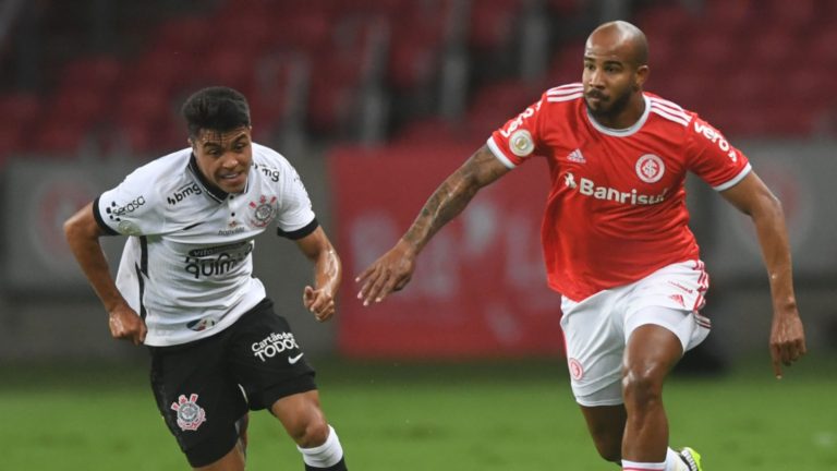 CAMPEONATO BRASILEIRO DA SÉRIE A DE 2020. PRIMEIRA FASE. TRIGÉSIMA OITAVA RODADA. INTERNACIONAL-RS. CORINTHIANS-SP.