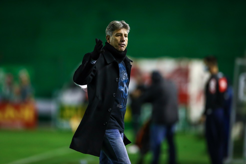 RENATO GAÚCHO. ATLÉTICO-MG. GRÊMIO-RS.