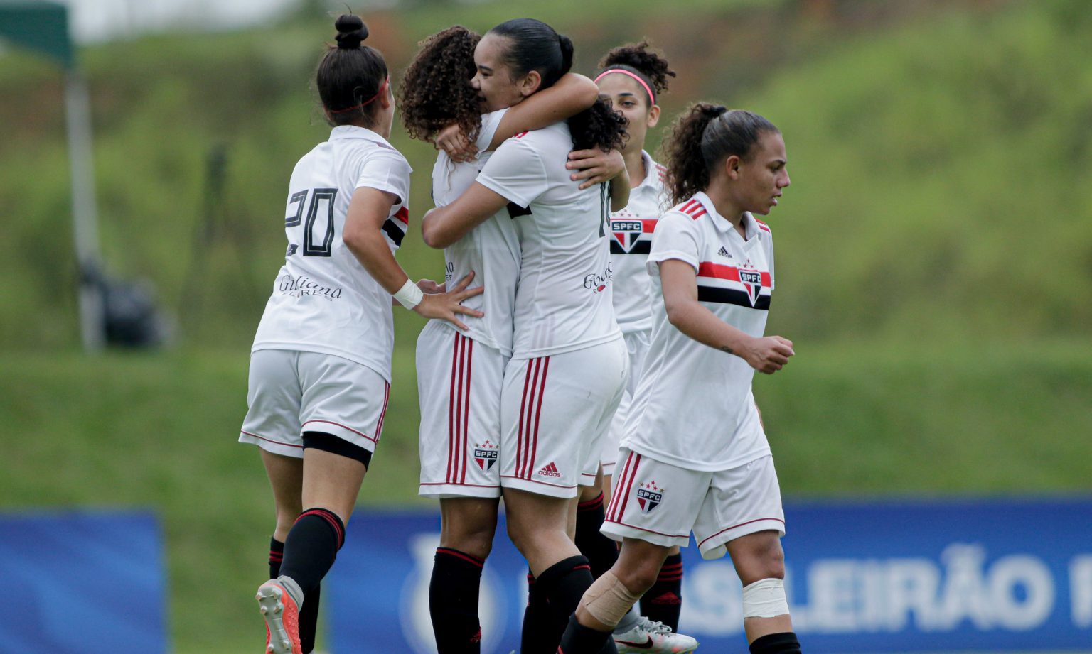CAMPEONATO BRASILEIRO DE FUTEBOL FEMININO SUB-18 DE 2020. PRIMEIRA FASE. QUINTA RODADA. GRUPO B. SÃO PAULO-SP. FLUMINENSE-RJ.