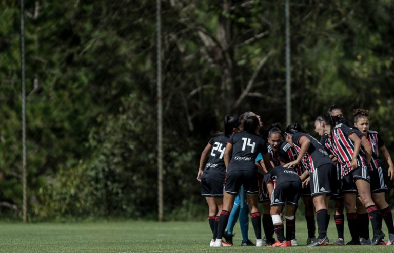 CAMPEONATO BRASILEIRO DE FUTEBOL FEMININO SUB-18 DE 2020. PRIMEIRA FASE. QUARTA RODADA. GRUPO B. SÃO PAULO-SP. GRÊMIO-RS.