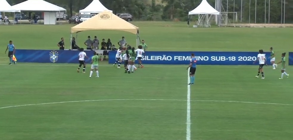 CAMPEONATO BRASILEIRO DE FUTEBOL FEMININO SUB-18 DE 2020. PRIMEIRA FASE. QUINTA RODADA. MINAS BRASÍLIA-DF. VASCO-RJ.