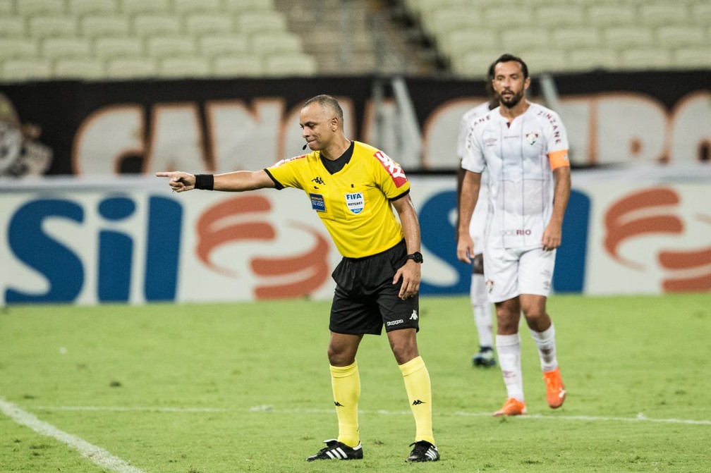 CAMPEONATO BRASILEIRO DA SÉRIE A DE 2020. PRIMEIRA FASE. TRIGÉSIMA OITAVA RODADA. ARBITRAGEM.