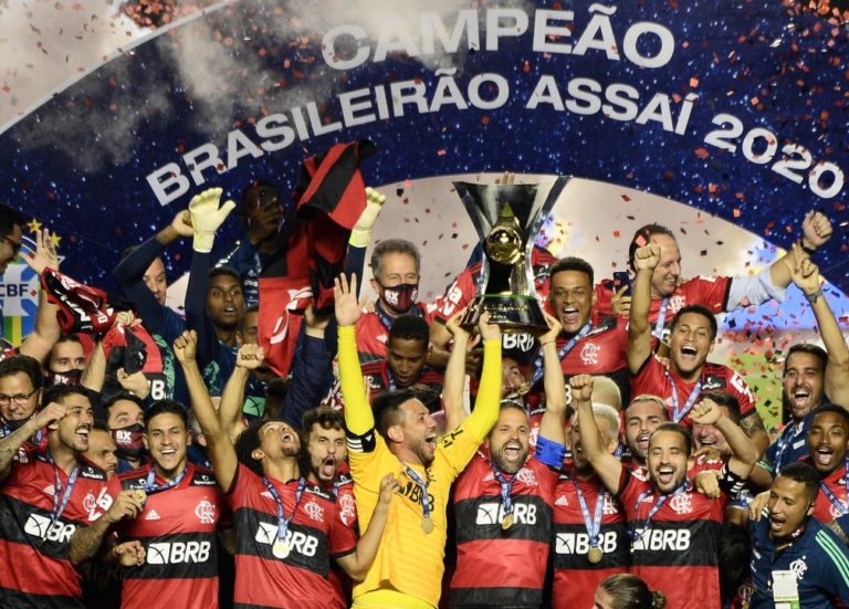 CAMPEONATO BRASILEIRO. CAMPEÕES.