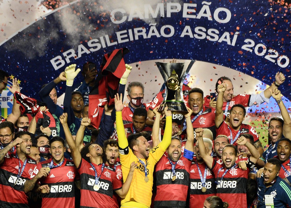 CAMPEONATO BRASILEIRO. CAMPEÕES.
