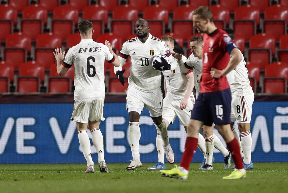 ELIMINATÓRIAS DA EUROPA. PRIMEIRA FASE. SEGUNDA RODADA. GRUPO E. BÉLGICA. REPÚBLICA TCHECA.