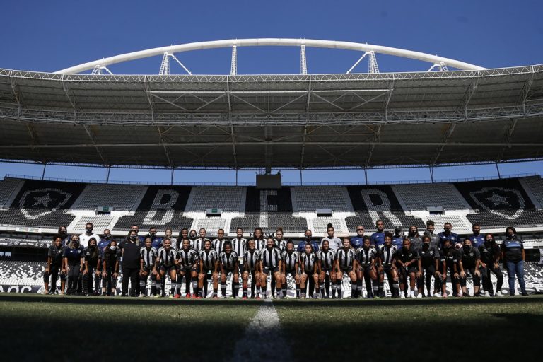 CAMPEONATO CARIOCA DE FUTEBOL FEMININO DE 2020/2021. FINAL. PARTIDA ÚNICA. JOGO ÚNICO. BOTAGOHO-RJ; CAMPEÃO. FLUMINENSE-RJ. VICE-CAMPEÃO.