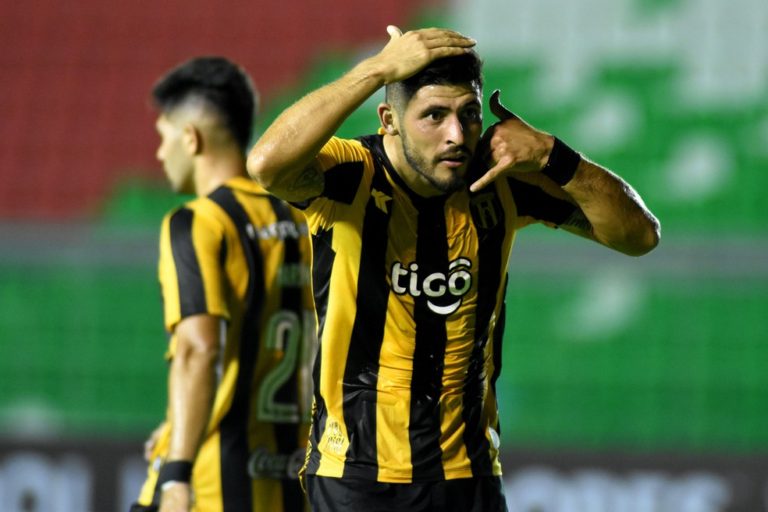 TAÇA LIBERTADORES DA AMÉRICA DE 2021. PRIMEIRA FASE. JOGO DE VOLTA. PARTIDA DE VOLTA. GUARANÍ. PARAGUAI. CLASSIIFCADO. ROYAL PARI. BOLÍVIA. ELIMINADO. CARACAS. VENEZUELA. CLASSIIFCADO. UNIVERSIDAD CÉSAR VALLEJO. PERU. ELIMINADO.
