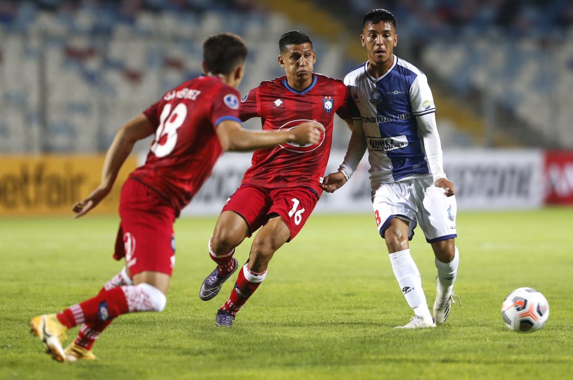 COPA SUL-AMERICANA DE 2021. PRIMEIRA FASE. PRIMEIRO JOGO. JOGO DE IDA. HUACHIPATO.C HILE. ANTOFAGASTA. CHILE.