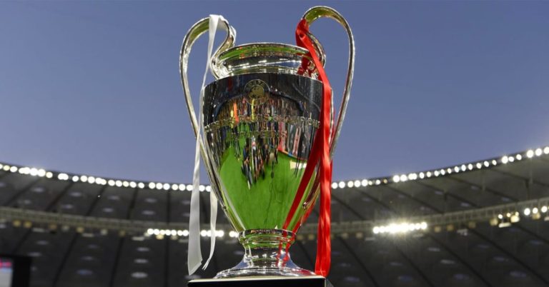 UEFA. UNIÃO DAS ASSOCIAÇÕES EUROPEIAS DE FUTEBOL. NOVO PATROCINADOR.