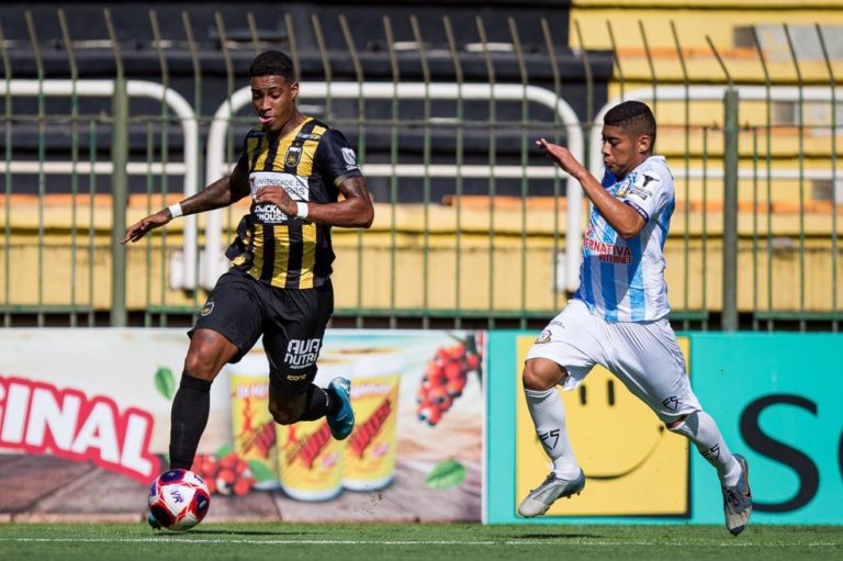 CAMPEONATO CARIOCA DE 2021. PRIMEIRA FASE. VOLTA REDONDA-RJ. MACAÉ-RJ.