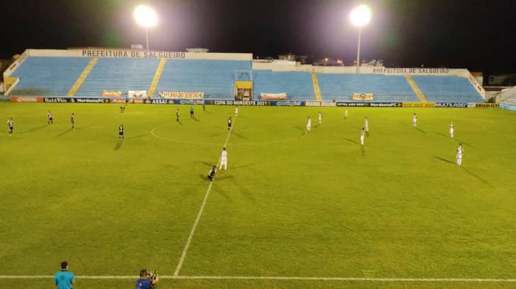 COPA DO NORDESTE DE 2021. PRIMEIRA FASE. QUINTA RODADA. GRUPO A. GRUPO B. SALGUEIRO-PE. TREZE-PB.