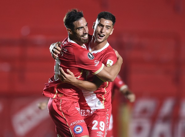 TAÇA LIBERTADORES DA AMÉRICA DE 2021. FASE DE GRUPOS. GRUPO F. PRIMEIRA RODADA. ARGENTINOS JUNIORS. ARGENTINA. NACIONAL. URUGUAI.